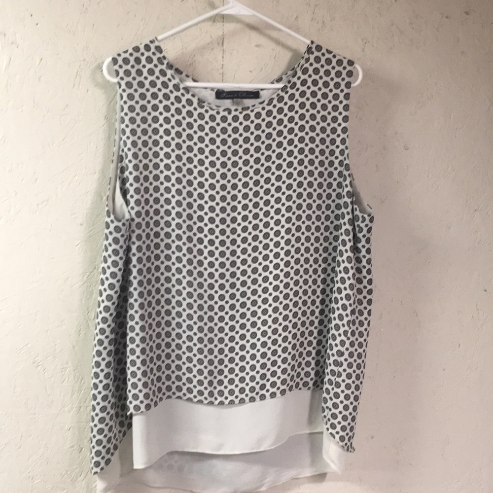 Rose and Olive sleeveless blouse
